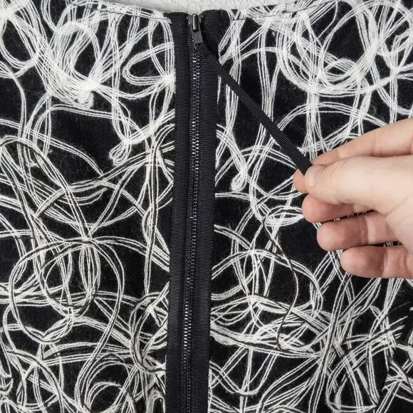 Maeve Dress Sleeveless Embroidered Black White Size 6 Statement Pattern - Picture 8 of 12